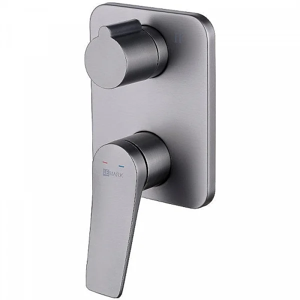 Смеситель Lemark Bronx LM3727GM для ванны и душа, встраиваемый
