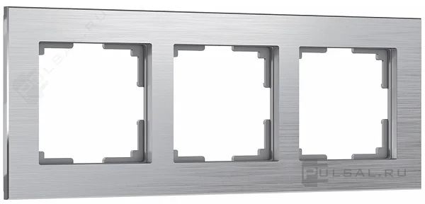 W0031706/ Рамка на 3 поста Aluminium (алюминий)