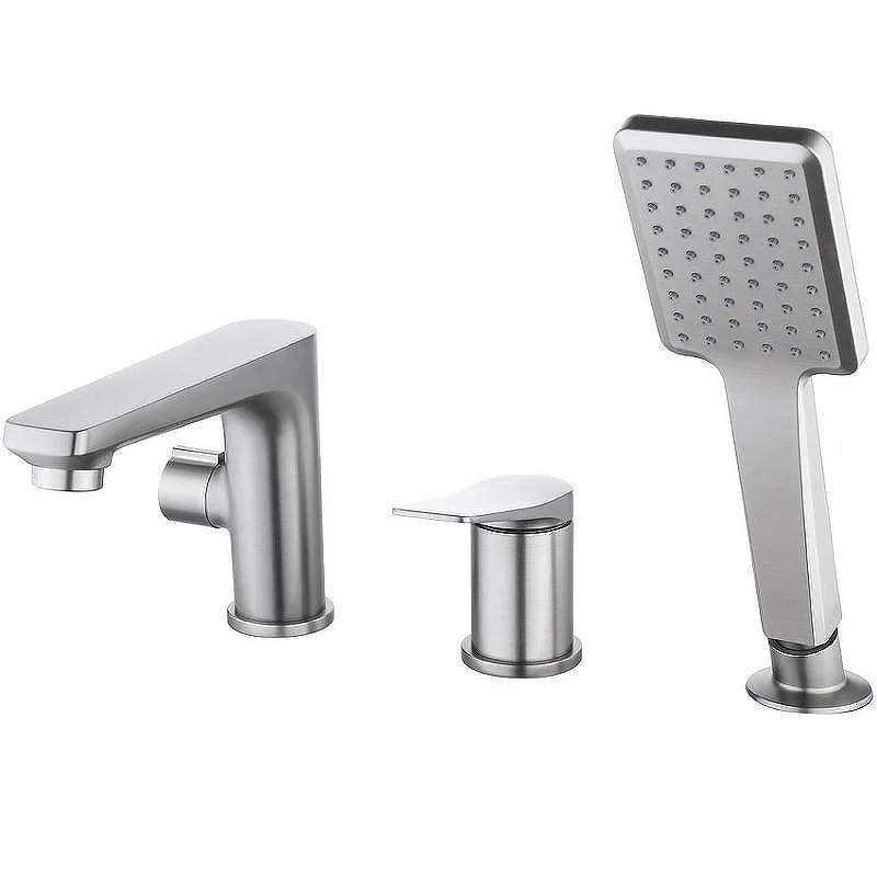 Смеситель Lemark Bronx LM3745GM на борт ванны