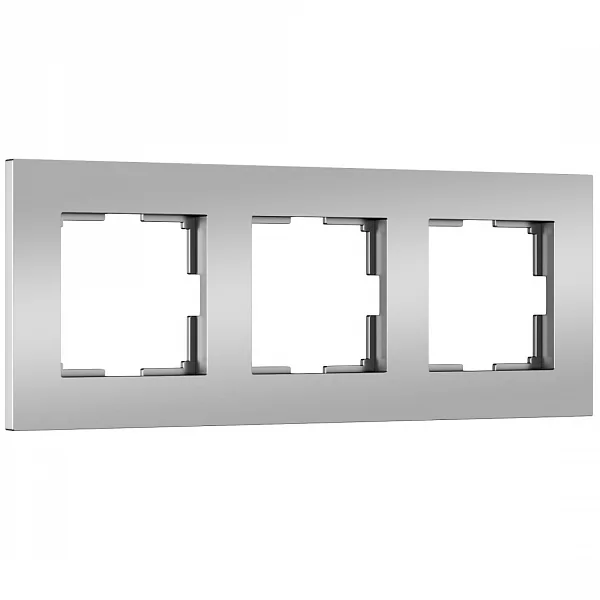W0032965/ Рамка на 3 поста Slab (серебро софт)