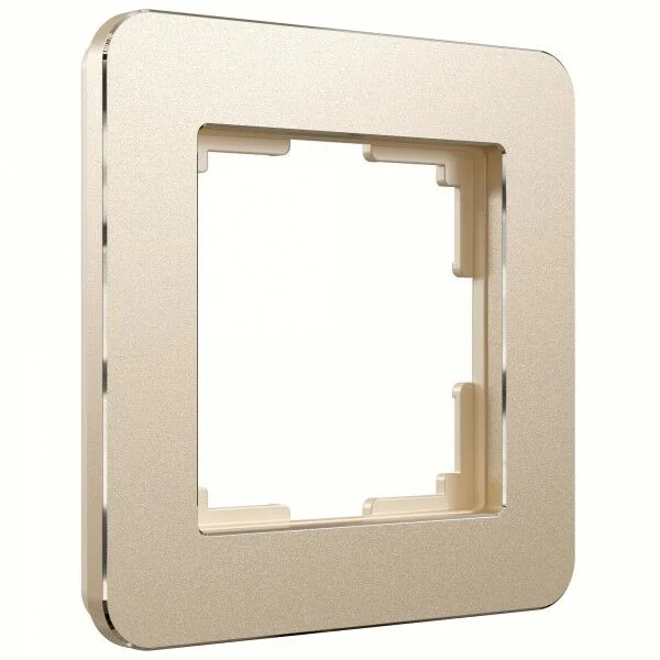 W0012611/ Рамка на 1 пост Platinum (шампань)