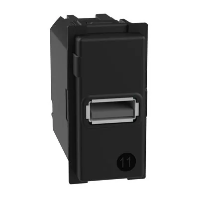 Зарядка USB Type-A, 3,0А (до 15 Вт) Living Now, USB type-A 5V, одинарная.Bticino серия Living No