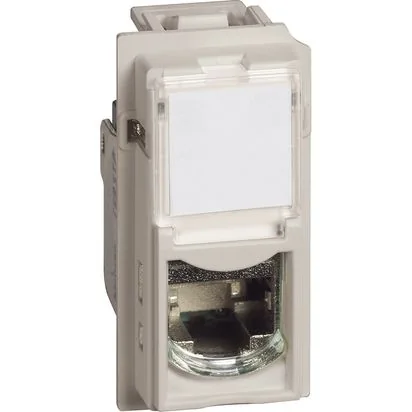 Bt LIVING NOW. Розетка компьютерная RJ45 cat6a UTP 1 модуль.Цвет Песочный.
