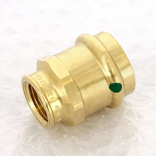 Муфта под пресс с внутренней резьбой Viega 28-1/2"