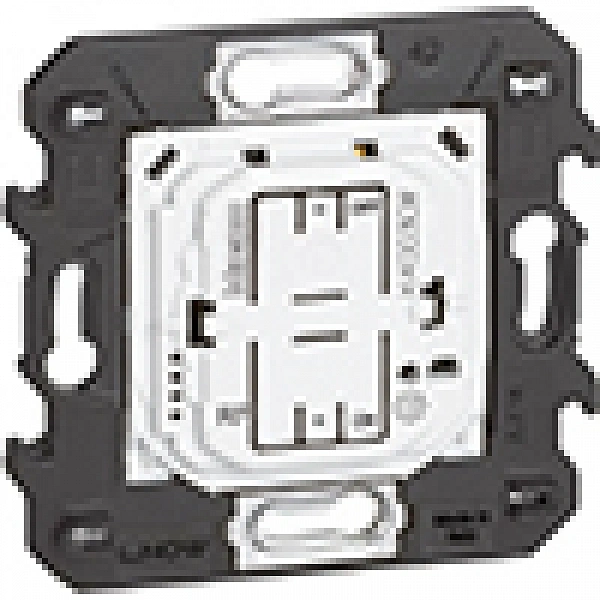 LIVING NOW with Netatmo. Умный беспроводной выключатель 1-клавишный.2 модуля