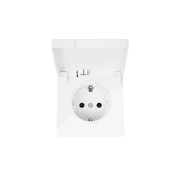 Розетка SCHUKO© с крышкой и защитными шторками 16A 250V~ 2P+T, цвет белый глянцевый