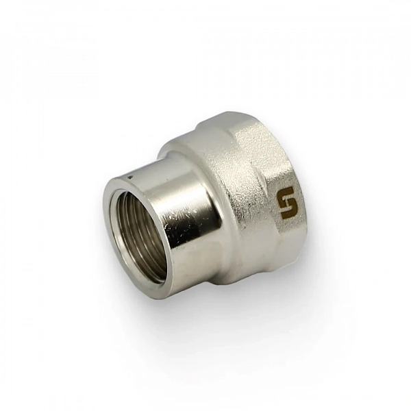 Муфта переходная 3/4" х 1/2", никелированная Uni-Fitt