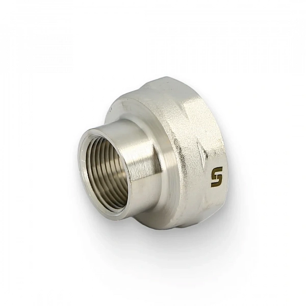 Муфта переходная 1 1/4" x 3/4", никелированная Uni-Fitt