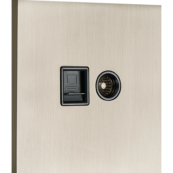 Donel N96 Комбинированая розетка TV + RJ45 (двойная) cat.6/ClassE, Никель, серия DT