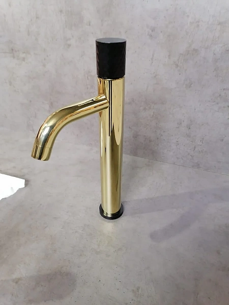 Boheme Смеситель STICK для умыв. выс. GOLD Matt Black_Комплект